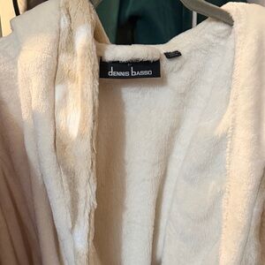 Dennis Basso Soft Cream Robe
